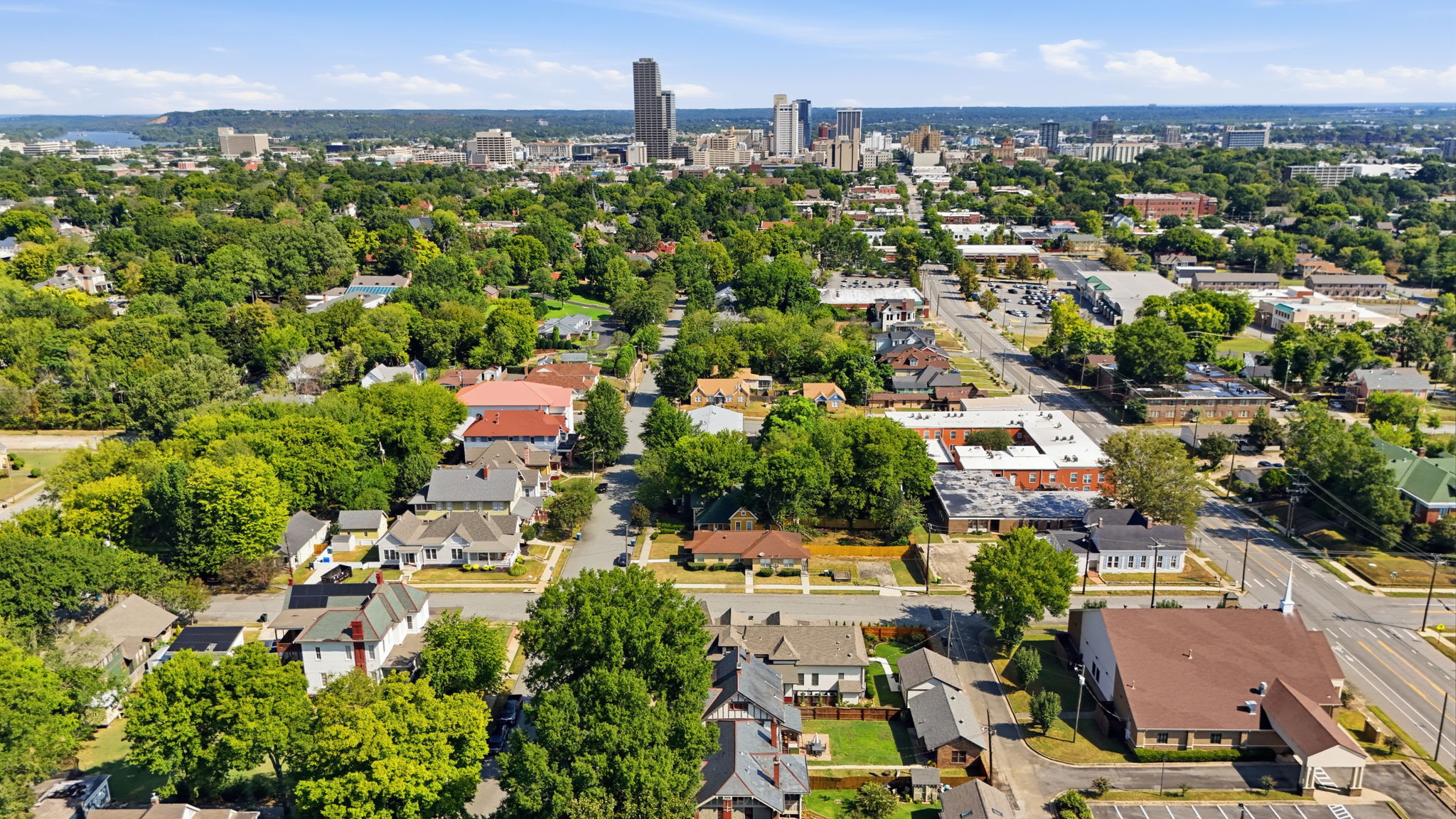 Aerial view of the property and Quapaw Quarter, view 11